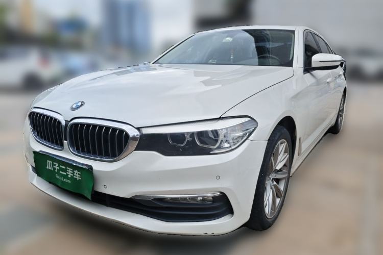 Used BMW 5 Series 2018 528Li Launch Special Edition Guazi used car, China used car export, Used car for sale, Used BMW cars, Cheapest cars for sale