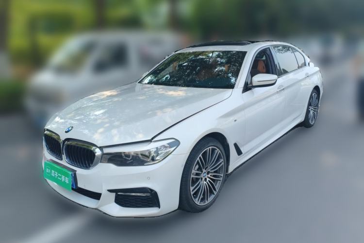 BMW 5 Series 2018 Restyled 530Li Leading Edition M Sport Package d’occasion Guazi used car, China used car export, Used car for sale, Used  cars, Cheapest cars for sale