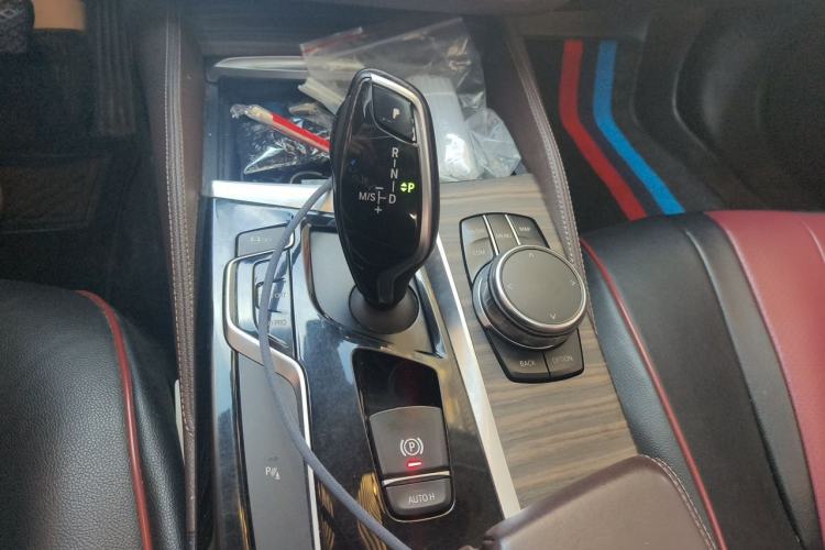 Used BMW 5 Series 2018 530Li Leading Edition Luxury Package Gear Lever