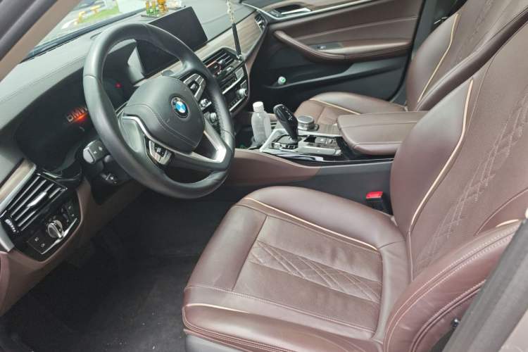 Used BMW 5 Series 2018 Revised Version 530Li Leading Edition Luxury Package Left Front Seat