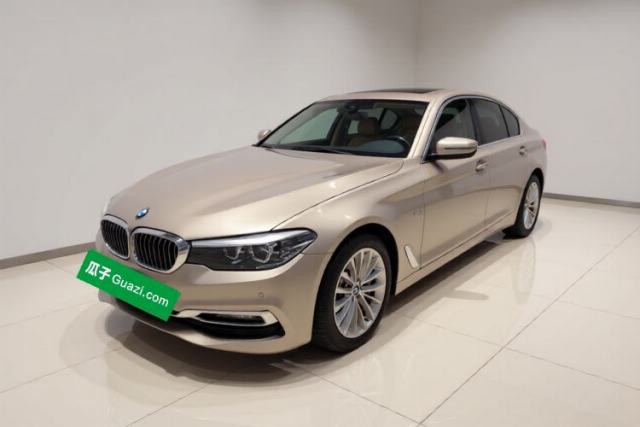 BMW 5 Series 2018 530Li xDrive Luxury Package d’occasion