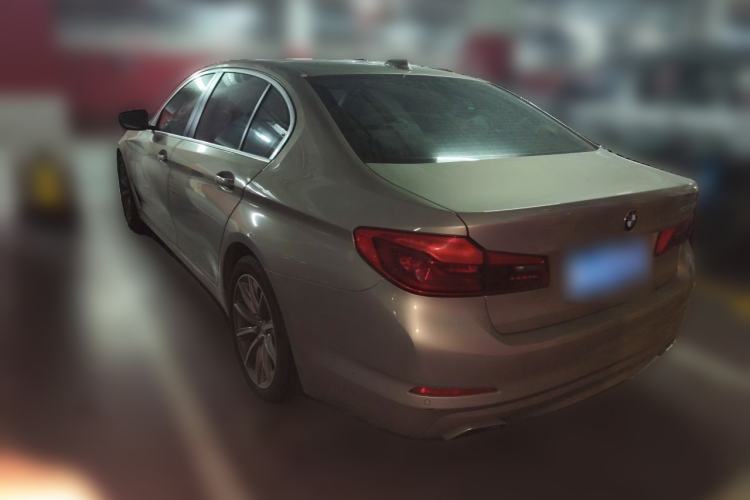 Used BMW 5 Series 2018 528Li Launch Special Edition Rear Left 45 Deg