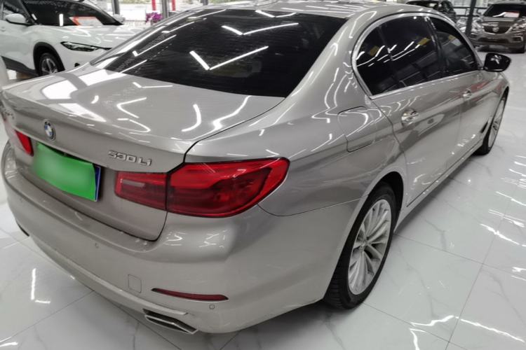 Used BMW 5 Series 2018 Revised Version 530Li Leading Edition Luxury Package Rear Right 45 Deg