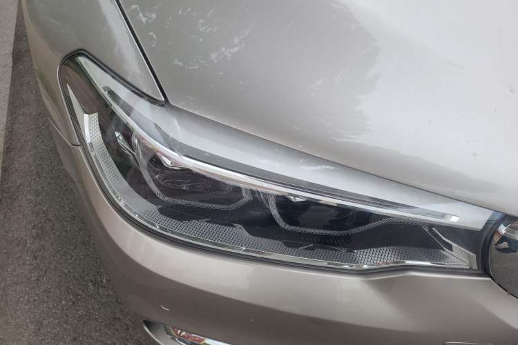 Used BMW 5 Series 2018 530Li Luxury Edition Premium Package Right Front Headlight