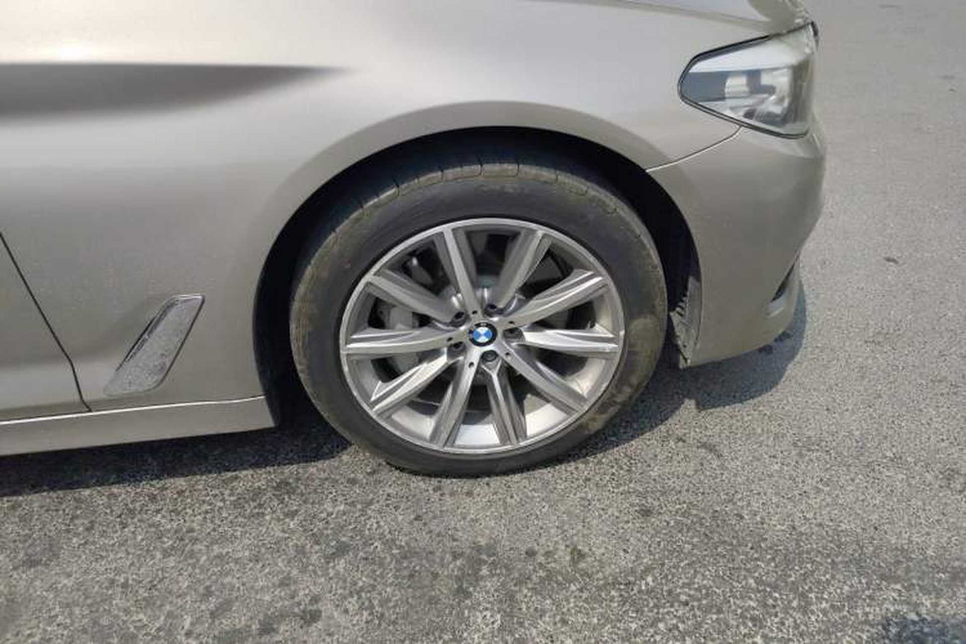 Used BMW 5 Series 2018 528Li Launch Special Edition Right Front Wheel Hub