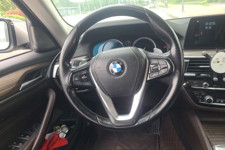 Used BMW 5 Series 2018 530Li Luxury Edition Premium Package Steering Wheel