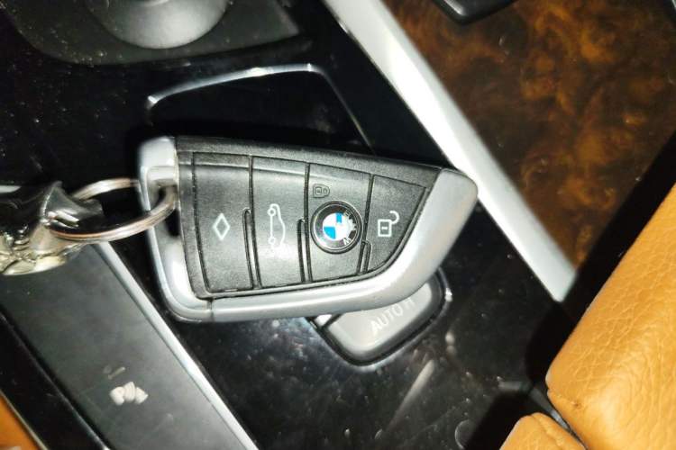 Used BMW 5 Series 2018 528Li Launch Special Edition Vehicle Key