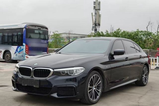 Used BMW 5 Series 2019 Facelifted 530Li Leading Edition M Sport Package