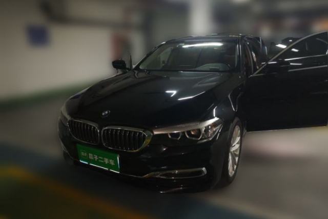 Used BMW 5 Series 2019 Facelifted 530Li Leading Edition Luxury Package