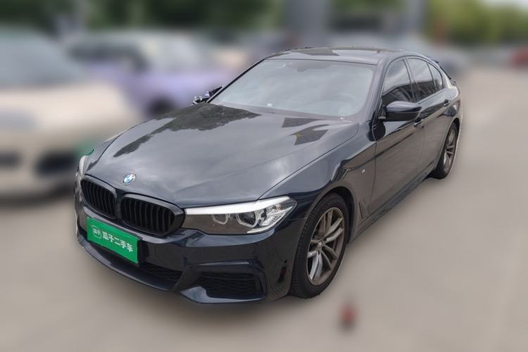 Used BMW 5 Series 2019 525i M Sport Package Guazi used car, China used car export, Used car for sale, Used BMW cars, Cheapest cars for sale