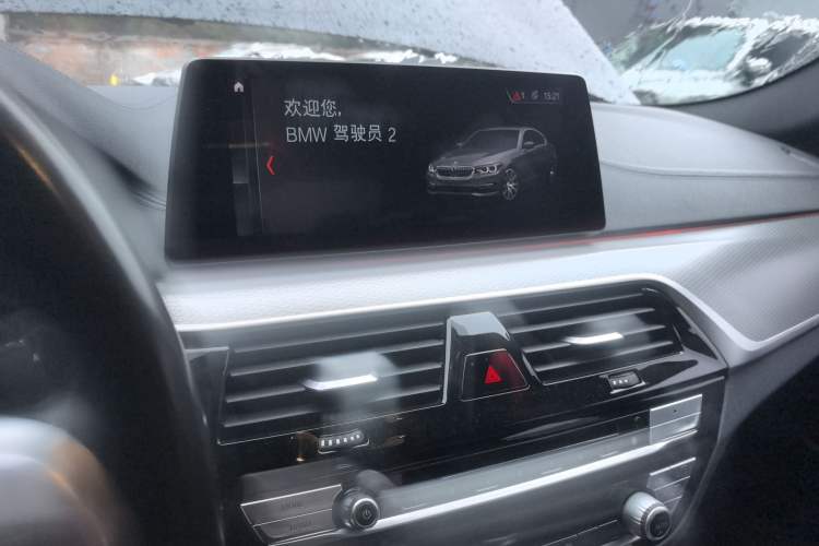 Used BMW 5 Series 2019 525i M Sport Package Audio And AC Panel