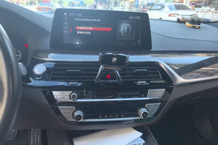 Used BMW 5 Series 2019 525Li M Sport Package Audio And AC Panel