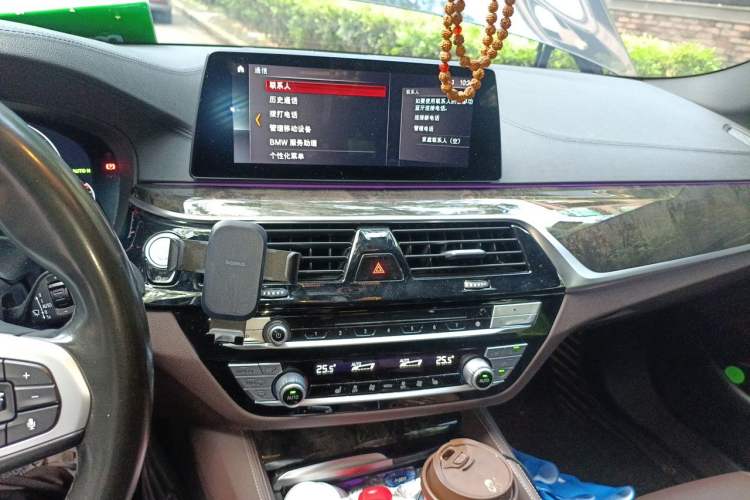 Used BMW 5 Series 2019 525Li M Sport Package Audio And AC Panel