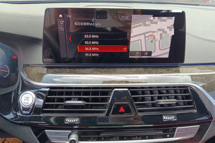 Used BMW 5 Series 2019 Facelifted 530Li xDrive M Sport Package Audio And AC Panel