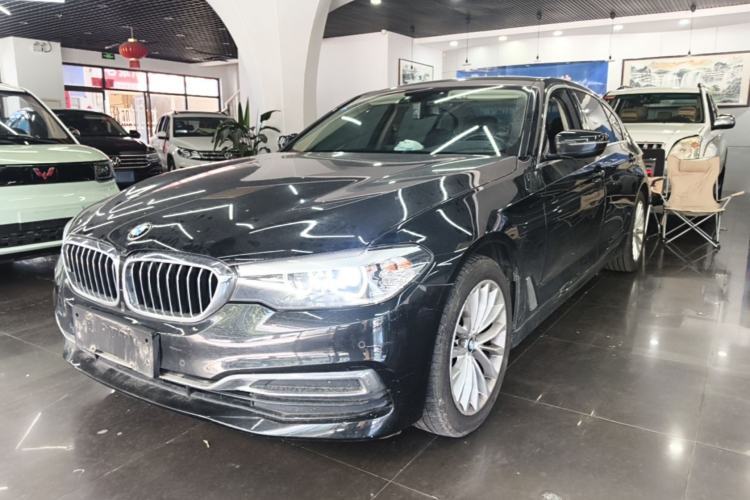 Used BMW 5 Series 2019 Facelifted 525Li Luxury Package Guazi used car, China used car export, Used car for sale, Used cars, Cheapest cars for sale
