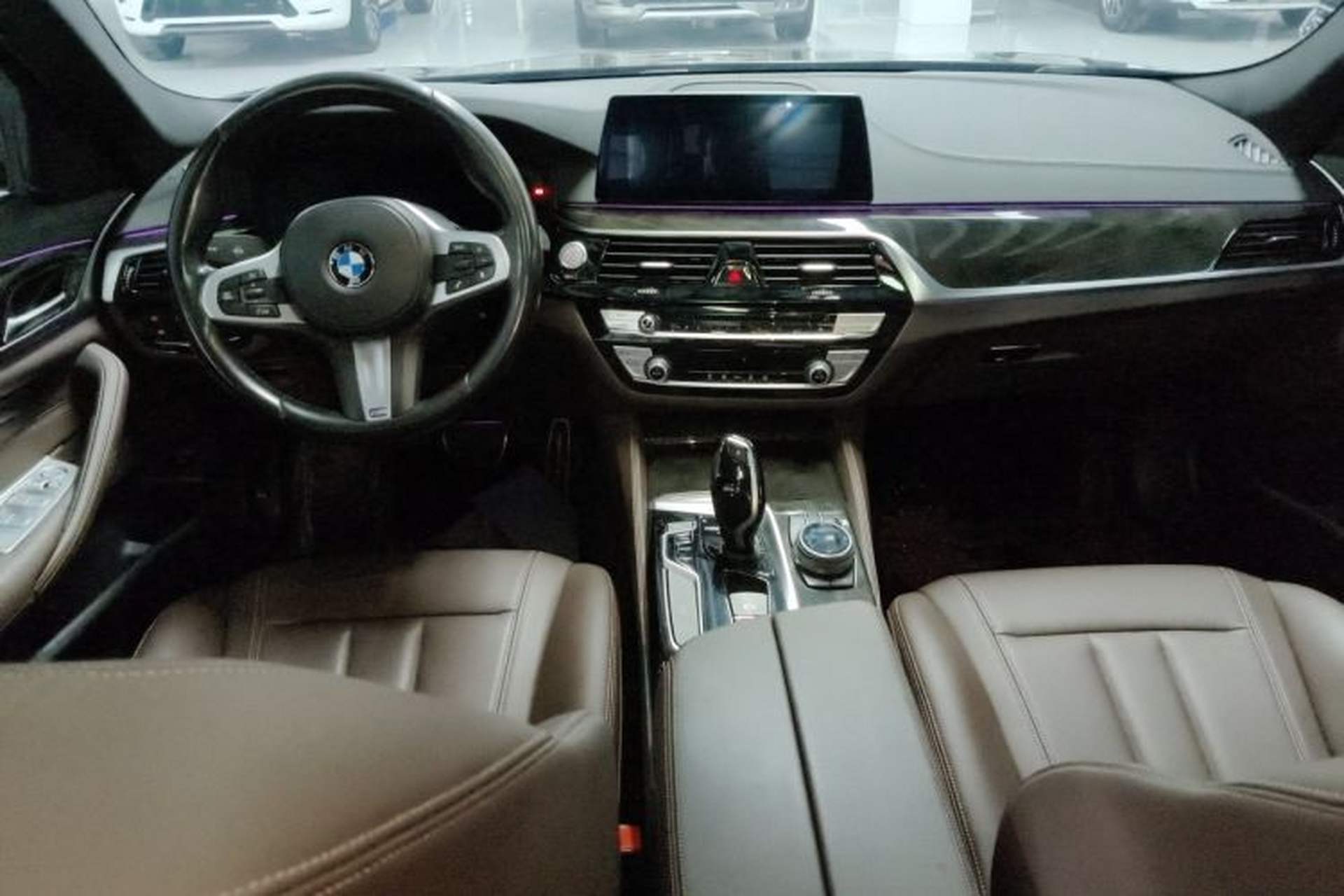 Used BMW 5 Series 2019 525Li M Sport Package Center Console