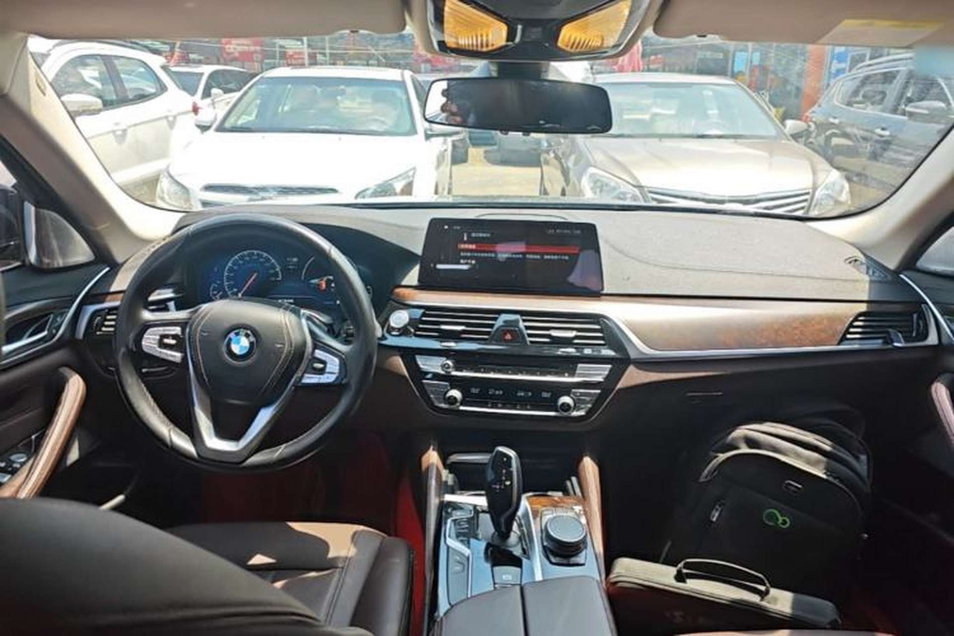 Used BMW 5 Series 2019 Facelifted 525Li Luxury Package Center Console