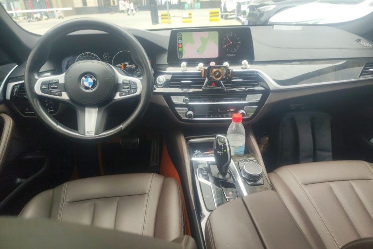 Used BMW 5 Series 2019 525Li M Sport Package Center Console