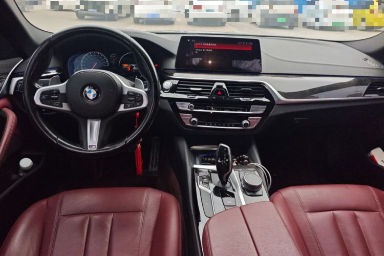 Used BMW 5 Series 2019 530Li Leading Model M Sport Package Center Console