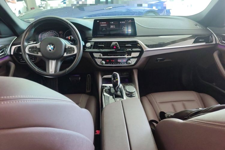 Used BMW 5 Series 2019 525Li M Sport Package Center Console