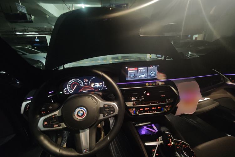 Used BMW 5 Series 2019 525Li M Sport Package Center Console