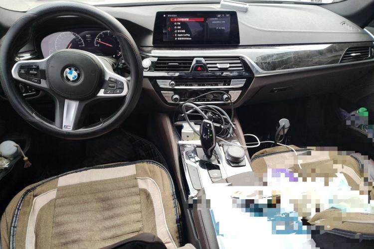 Used BMW 5 Series 2019 525Li M Sport Package Center Console