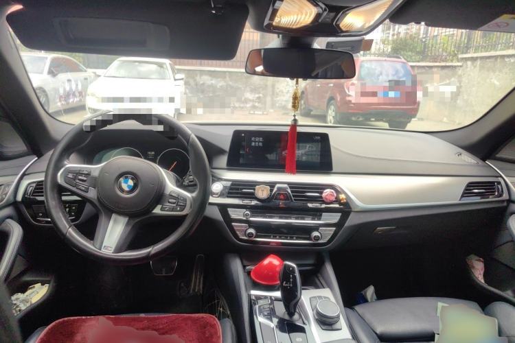 Used BMW 5 Series 2019 Restyled 525i M Sport Package Center Console