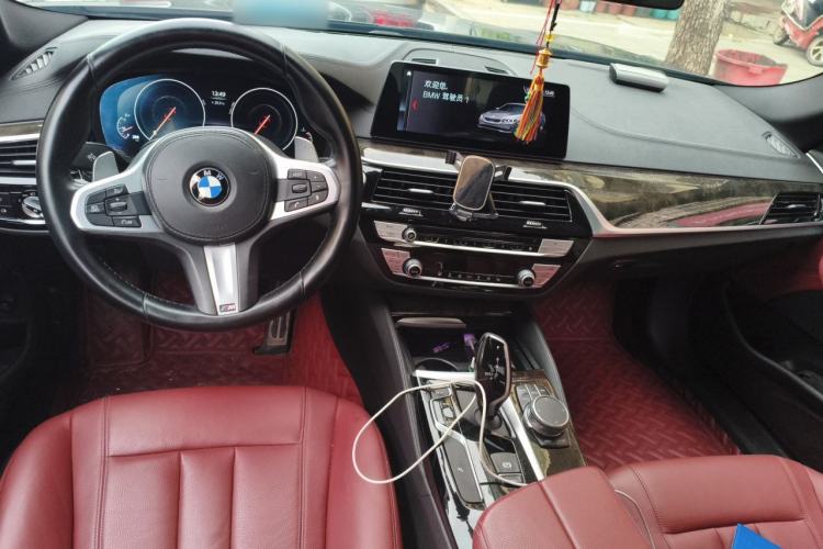 Used BMW 5 Series 2019 530Li xDrive M Sport Package Center Console