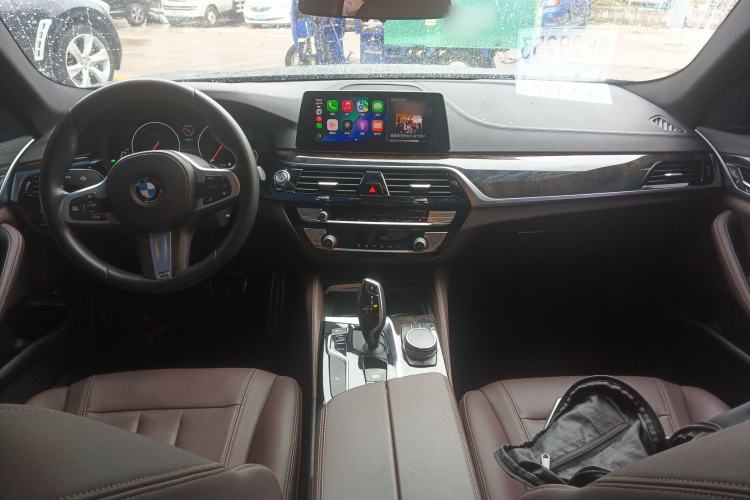 Used BMW 5 Series 2019 525Li M Sport Package Center Console