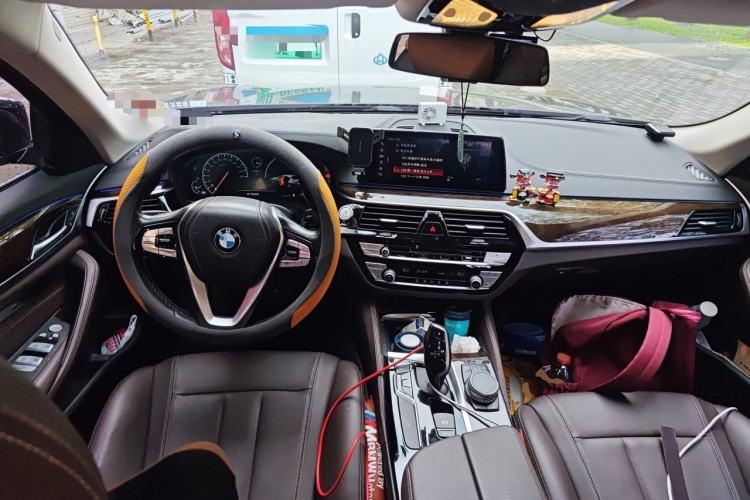 Used BMW 5 Series 2019 525Li Luxury Package Center Console