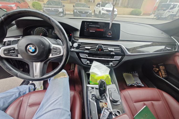 Used BMW 5 Series 2019 530Li Leading Model M Sport Package
