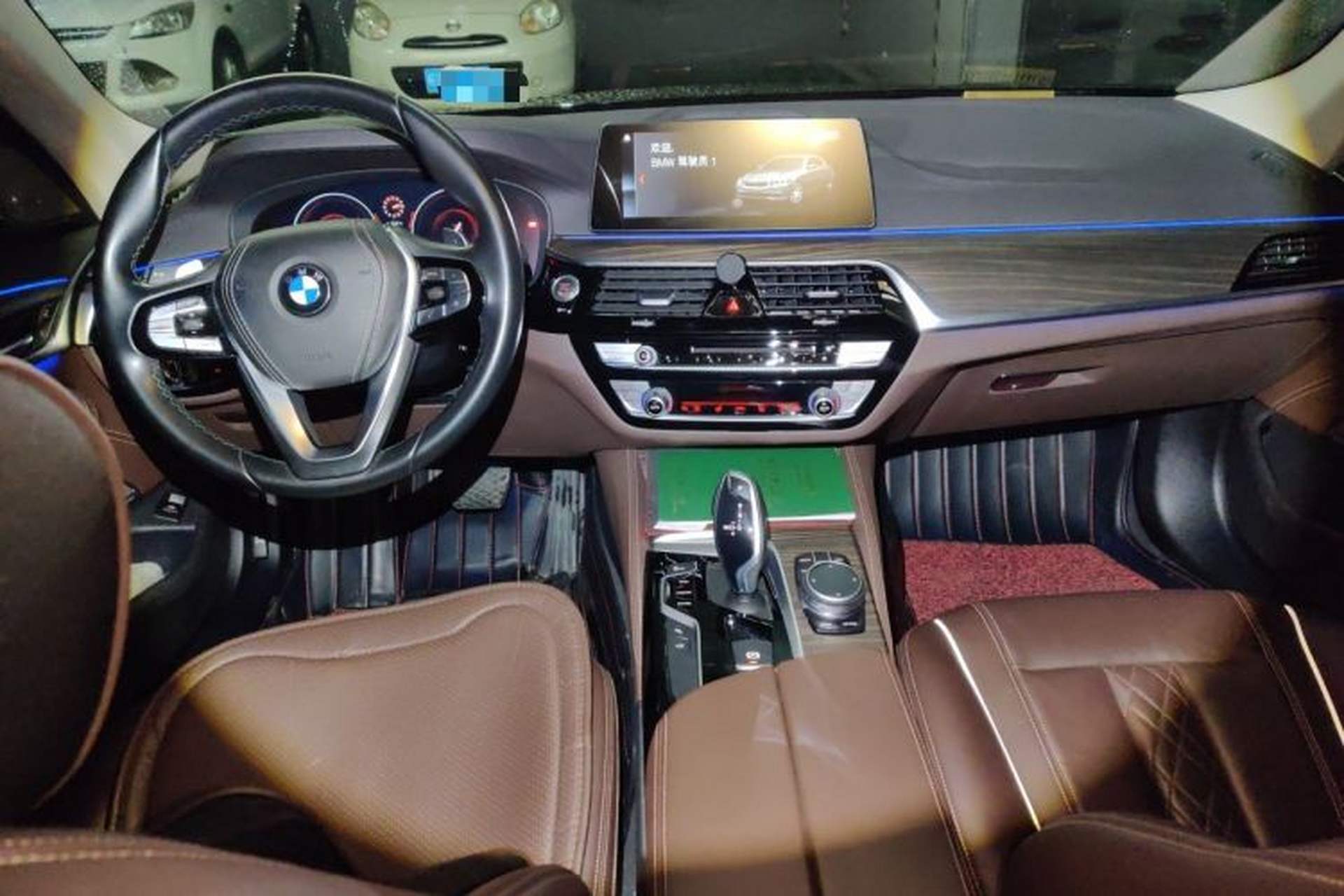 Used BMW 5 Series 2019 530Li Luxury Edition Premium Package Center Console