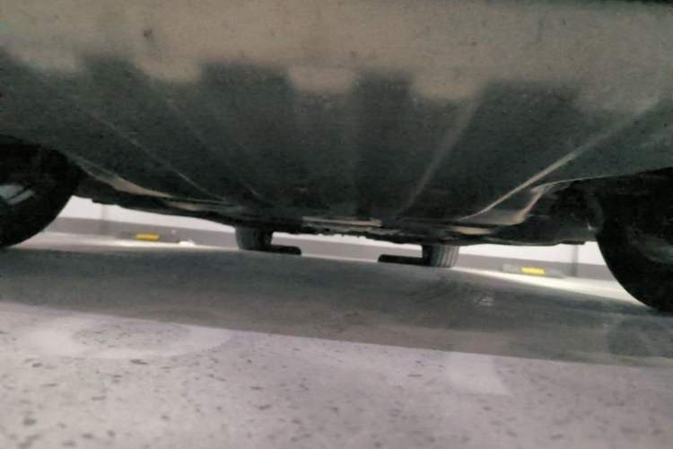 Used BMW 5 Series 2019 525Li M Sport Package Chassis Front