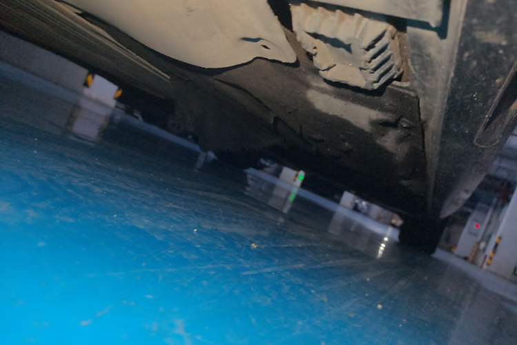 Used BMW 5 Series 2019 525Li M Sport Package Chassis Front Left