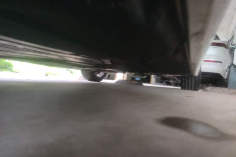 Used BMW 5 Series 2019 525Li Luxury Package Chassis Front Left