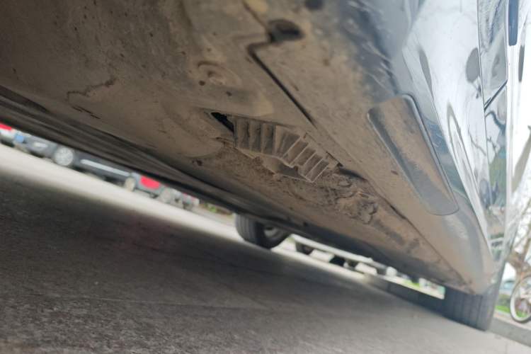 Used BMW 5 Series 2019 530Li Leading Model M Sport Package Chassis Front Left