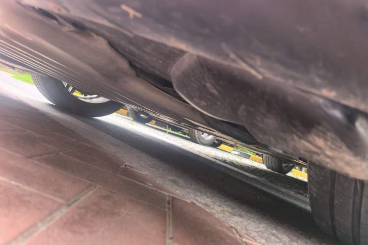 Used BMW 5 Series 2019 530Li Leading Model M Sport Package Chassis Front Left