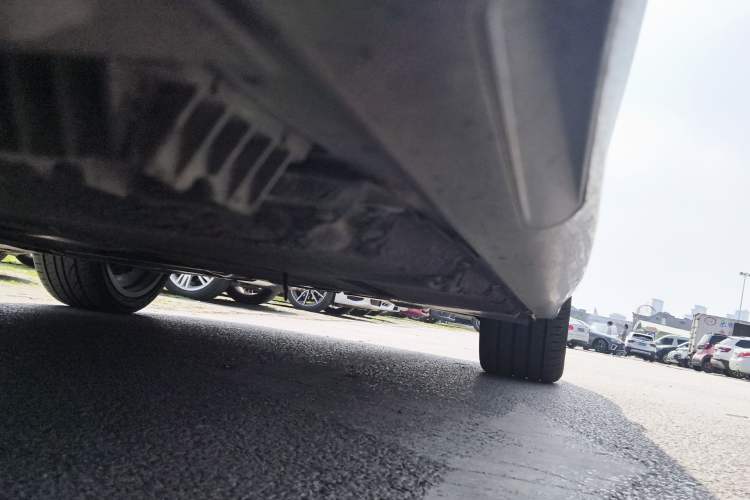 Used BMW 5 Series 2019 530Li Leading Model M Sport Package Chassis Front Left