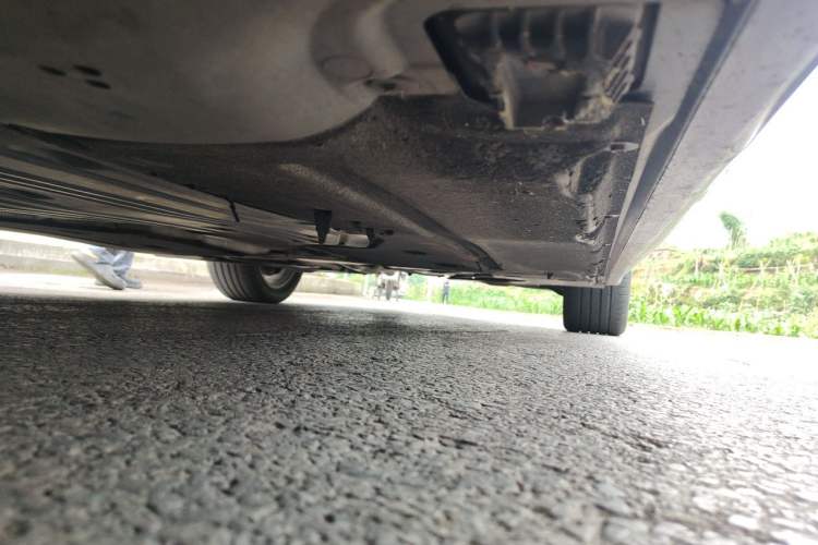 Used BMW 5 Series 2019 525Li M Sport Package Chassis Front Left