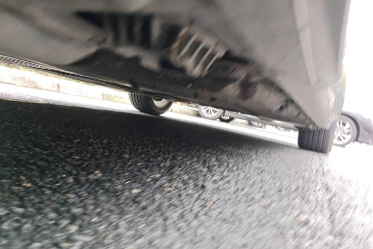 Used BMW 5 Series 2019 525Li M Sport Package Chassis Front Left