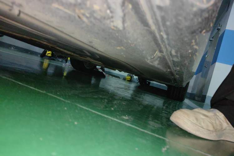Used BMW 5 Series 2019 525Li M Sport Package Chassis Front Left
