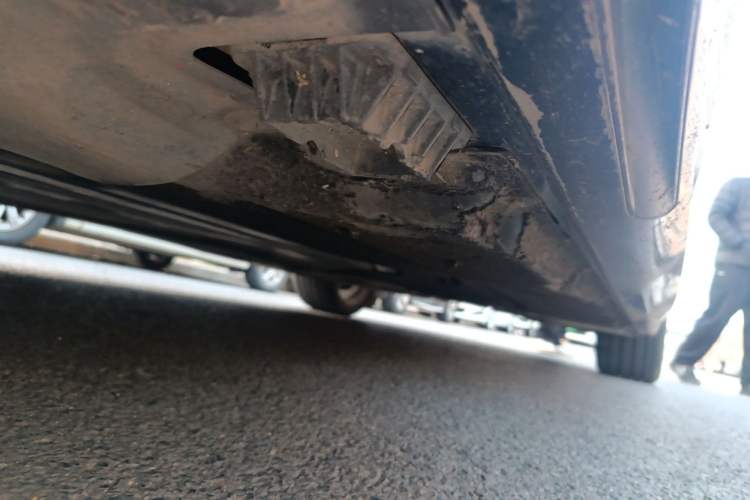 Used BMW 5 Series 2019 530Li Leading Model M Sport Package Chassis Front Left