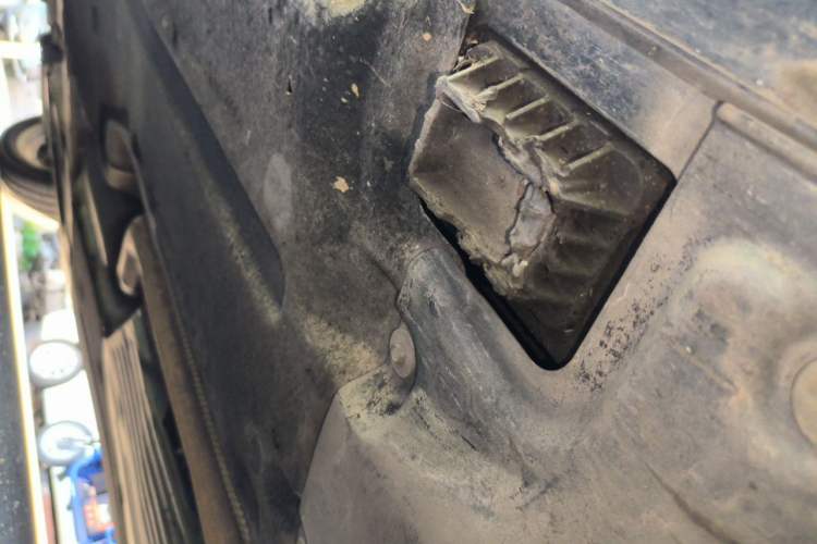 Used BMW 5 Series 2019 525Li M Sport Package Chassis Front Right