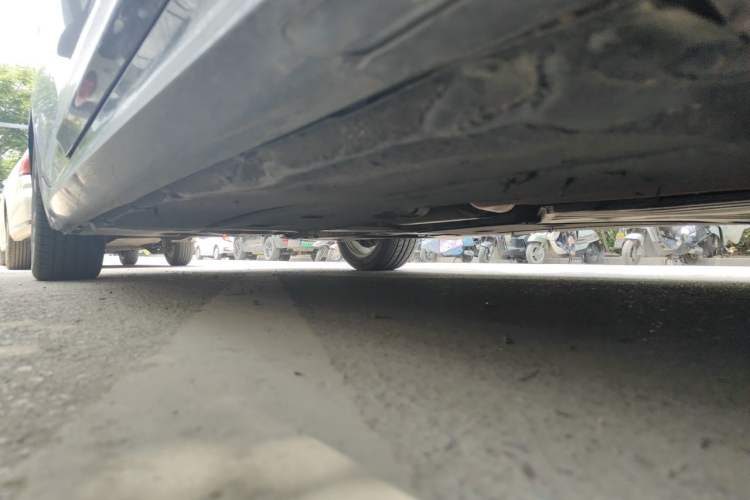 Used BMW 5 Series 2019 525Li M Sport Package Chassis Front Right