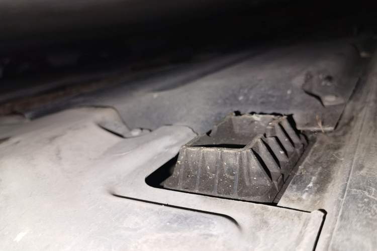 Used BMW 5 Series 2019 525Li M Sport Package Chassis Front Right
