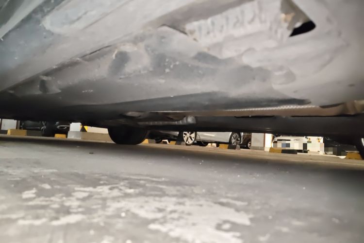Used BMW 5 Series 2019 530Li Leading Model M Sport Package Chassis Front Right