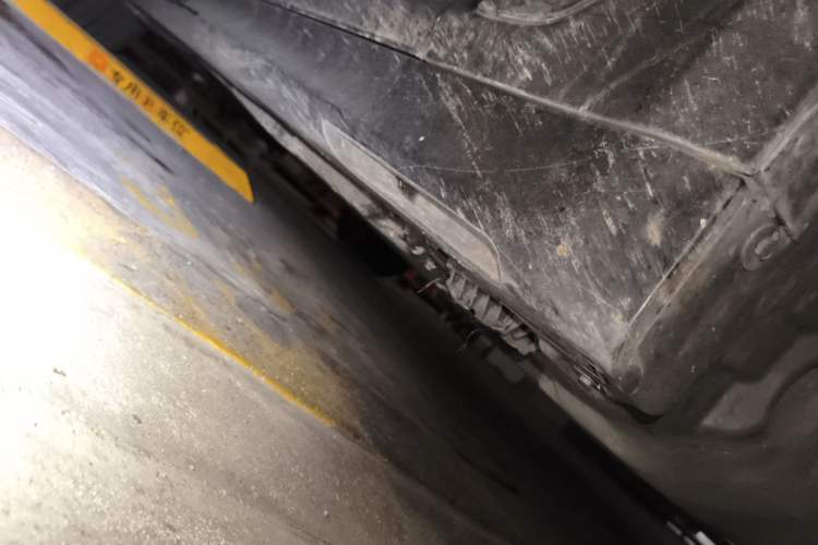 Used BMW 5 Series 2019 525Li M Sport Package Chassis Front Right