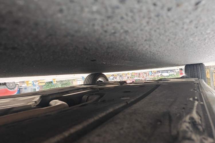 Used BMW 5 Series 2019 525Li M Sport Package Chassis Front Right