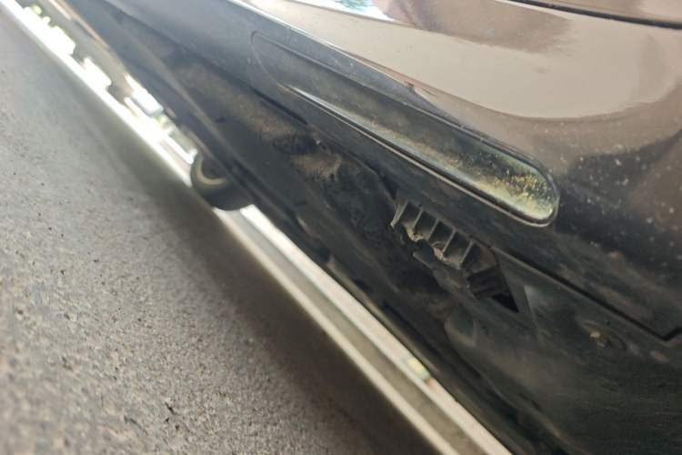 Used BMW 5 Series 2019 525Li M Sport Package Chassis Front Right