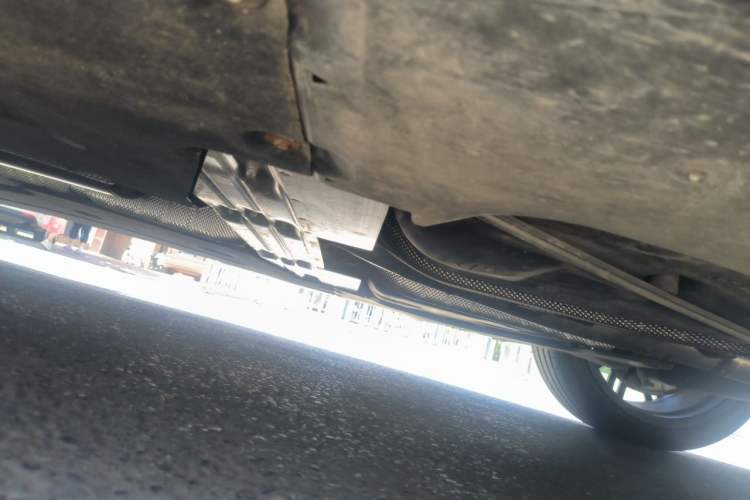 Used BMW 5 Series 2019 530Li Luxury Edition M Sport Package Chassis Front Right
